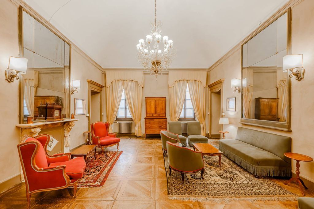 Property photo 1 of 27