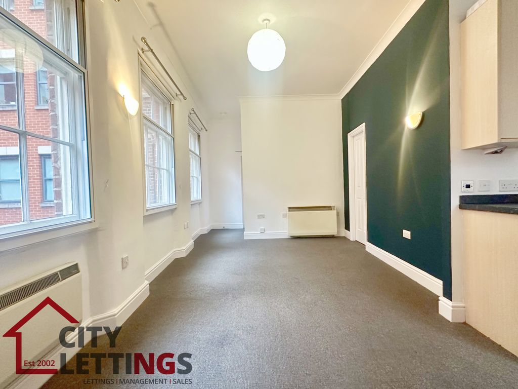 Property photo 3 of 13 Img_2019