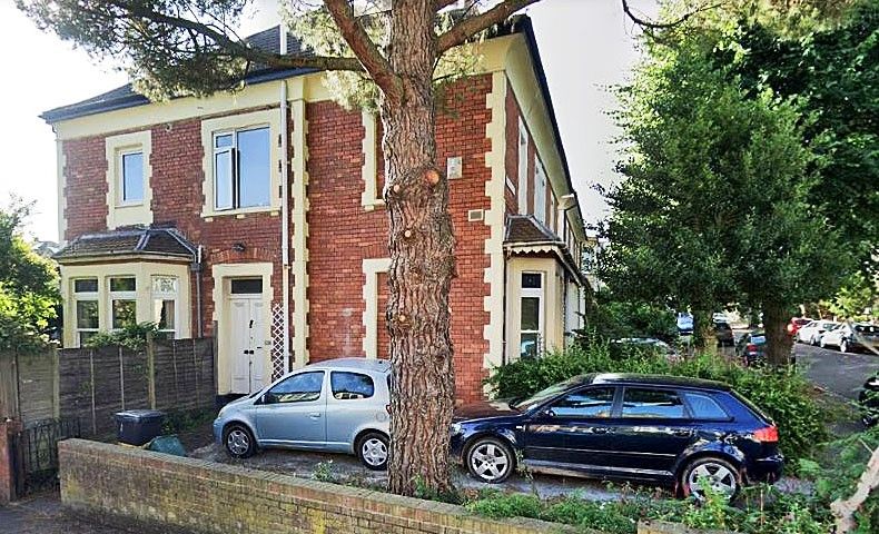 Property photo 1 of 12