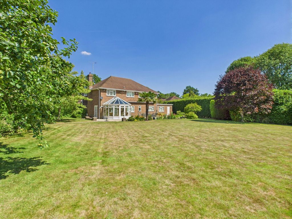 Property photo 3 of 13