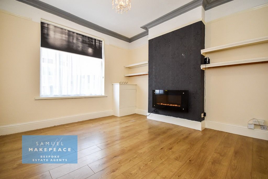 Property photo 2 of 18 Gallery