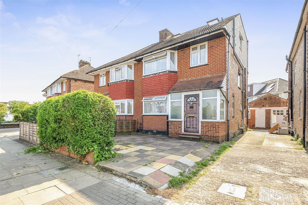 Property photo 1 of 20 1452339-20-69Ef746A2c381.Jpg