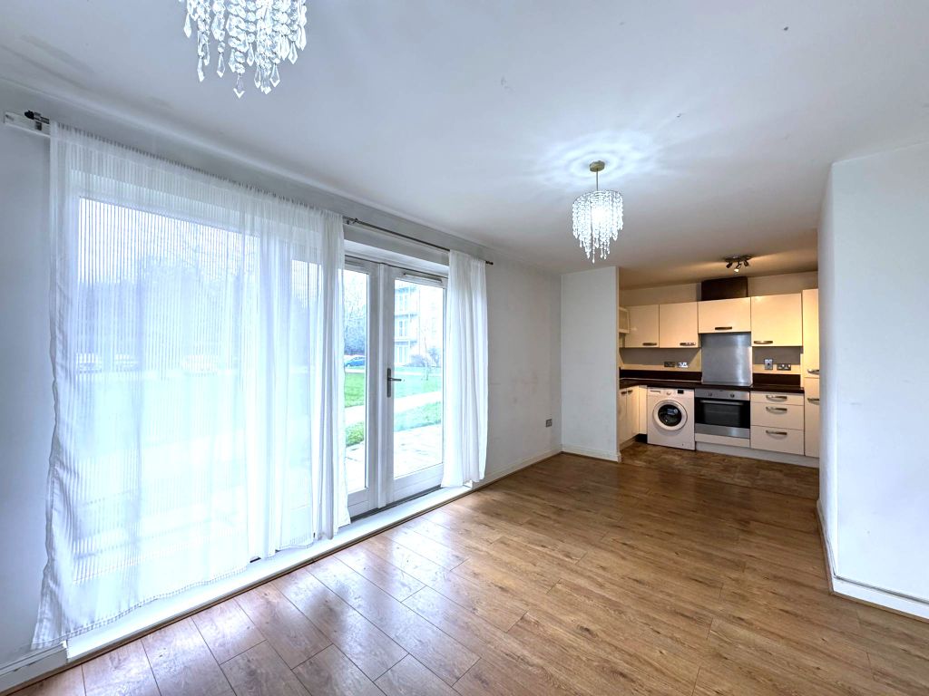 Property photo 3 of 8