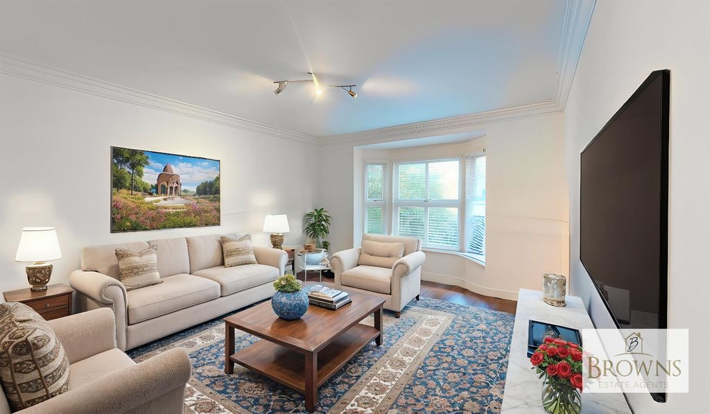 Property photo 2 of 34 4385763