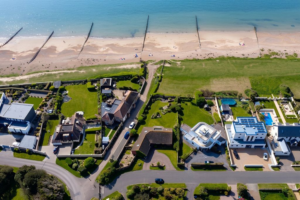 Property photo 2 of 22 Picture No. 07