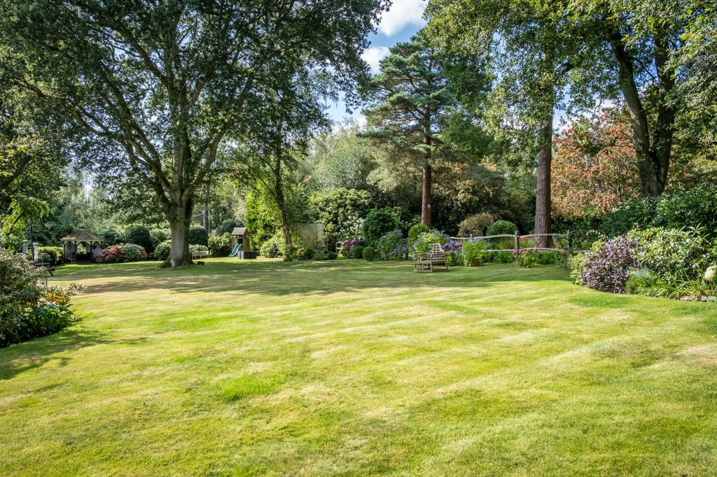 Property photo 3 of 19 Picture No. 29