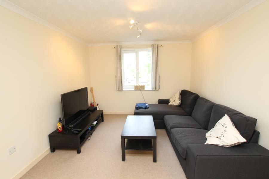 Property photo 2 of 5