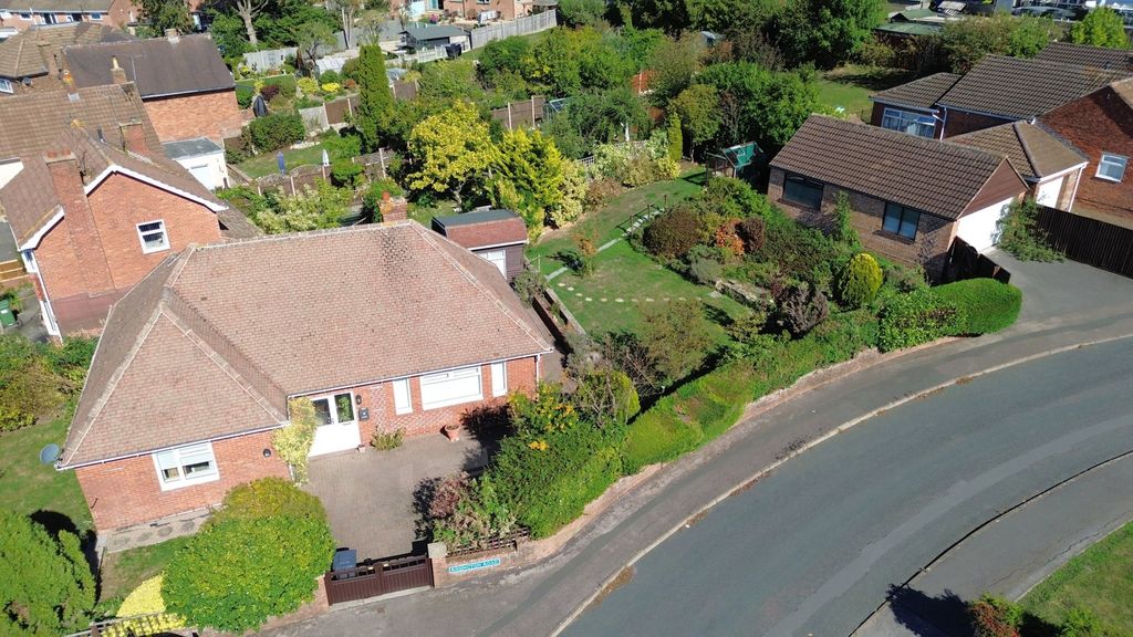 Property photo 2 of 23