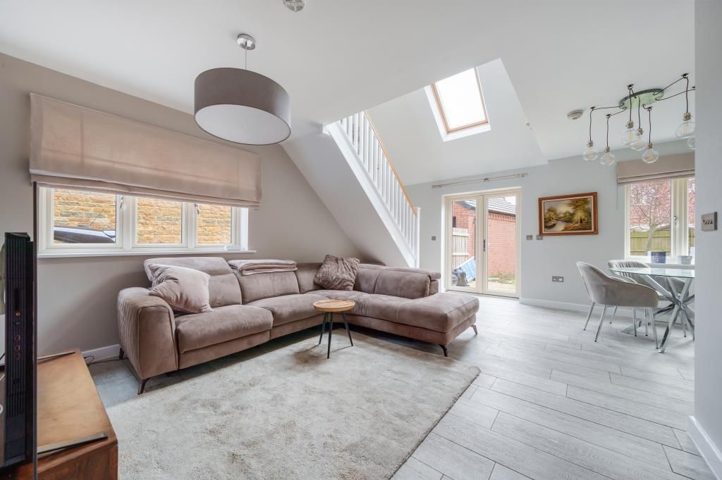 Property photo 2 of 10 Living Area