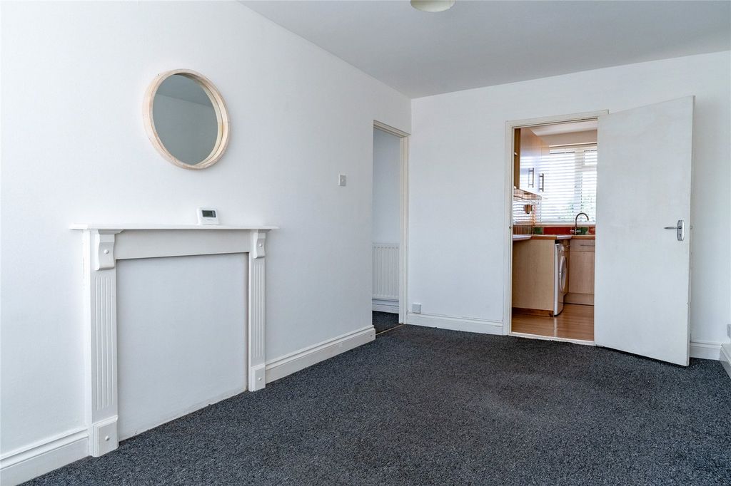 Property photo 1 of 6 Picture No. 05
