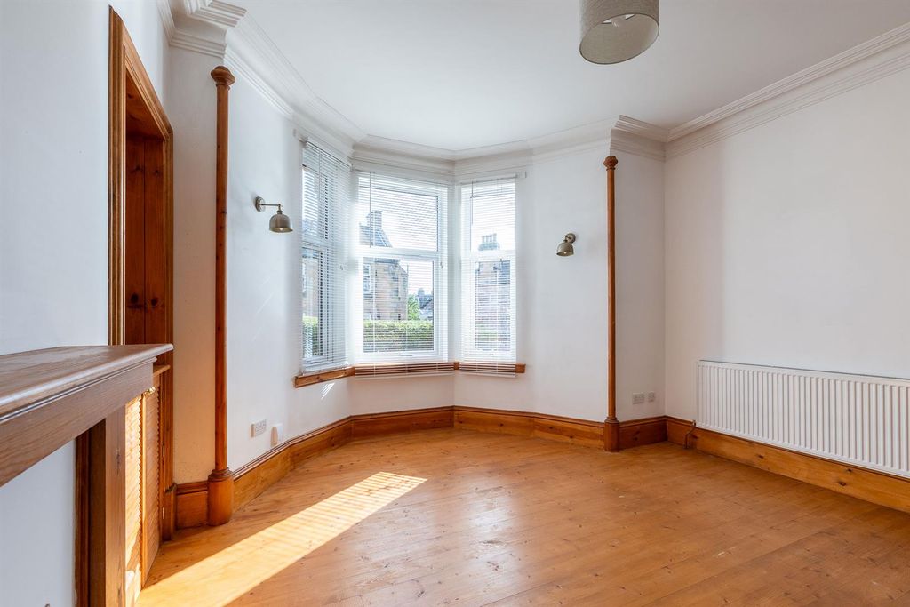 Property photo 2 of 14 S002.Jpg