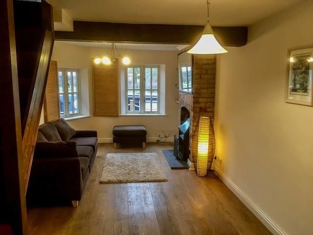 Property photo 2 of 11