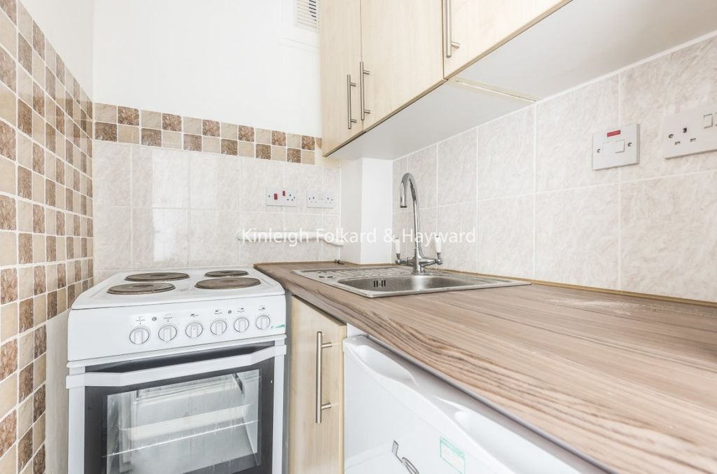 Property photo 2 of 4 2143466c-9E93-44c4-9