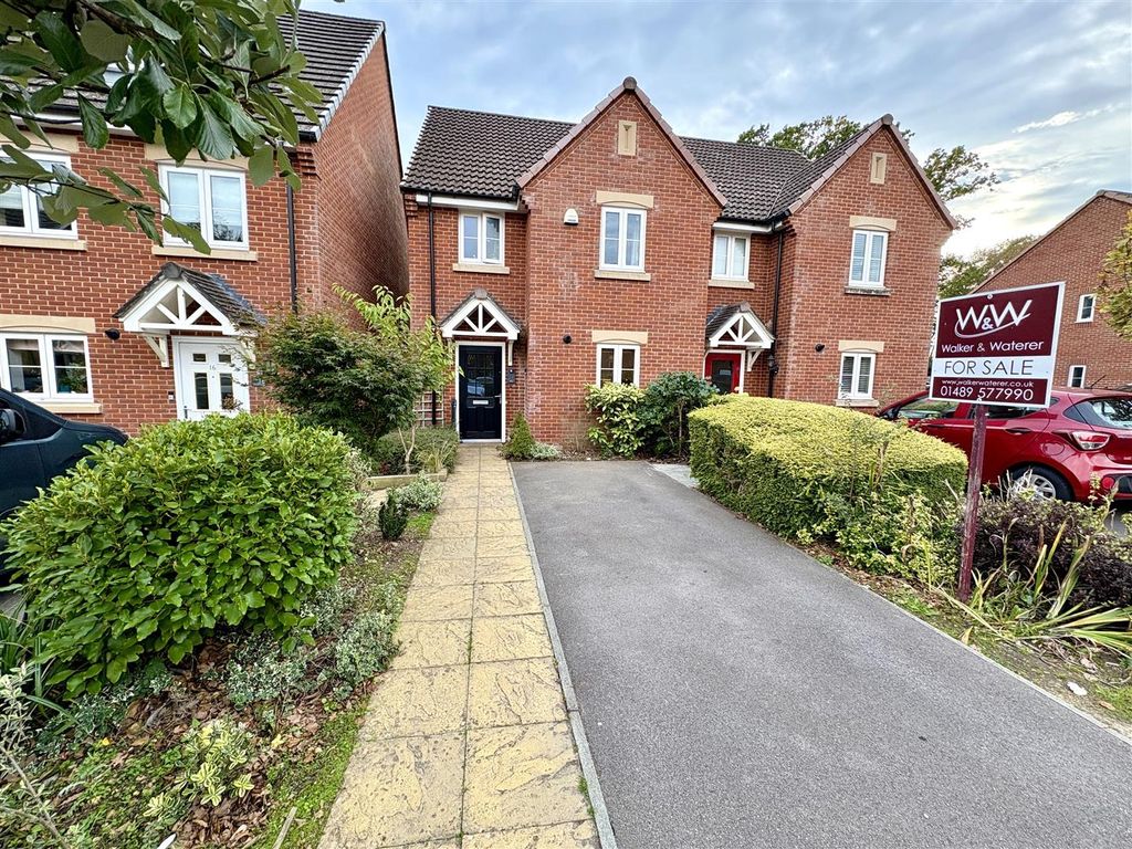 Property photo 1 of 15 New Front Phot.Jpeg