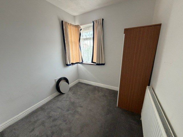 Property photo 2 of 12 Gallery
