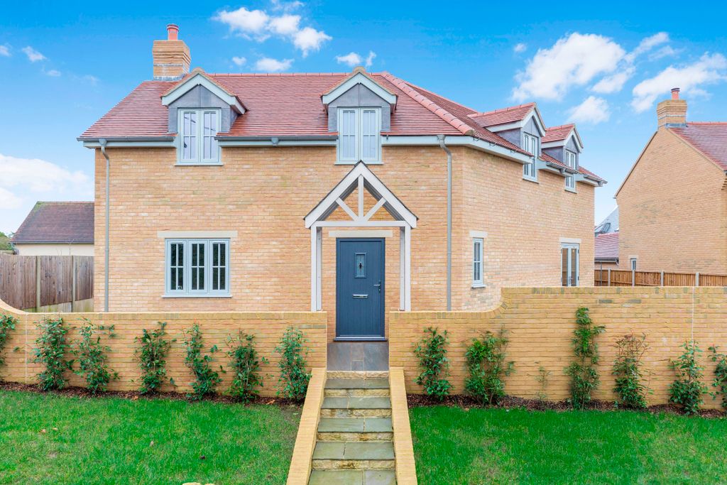 Property photo 1 of 4