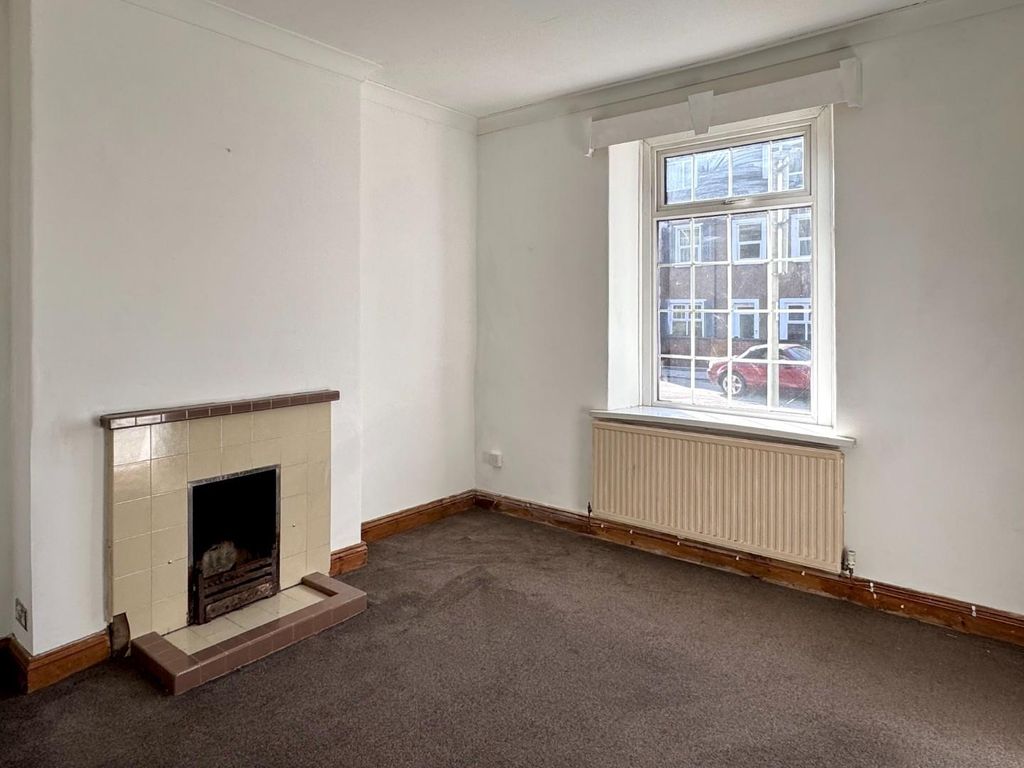 Property photo 2 of 16 Reception Room