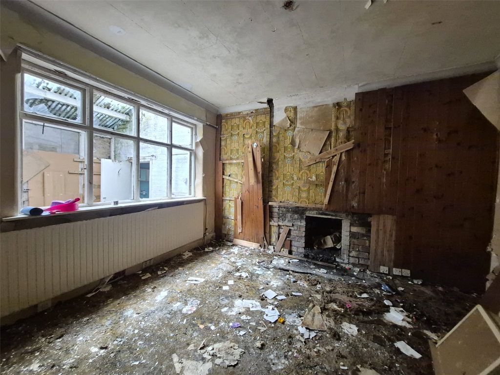 Property photo 3 of 12 Picture No. 08