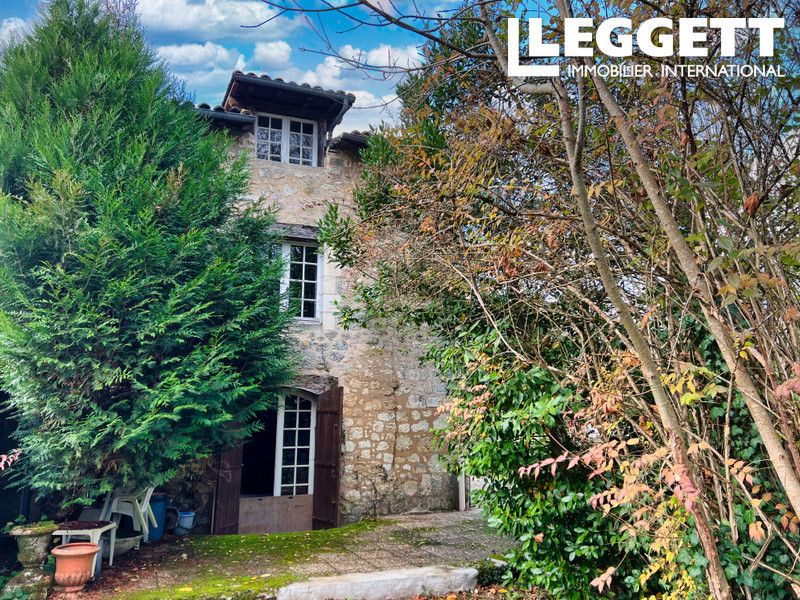 Property photo 1 of 10