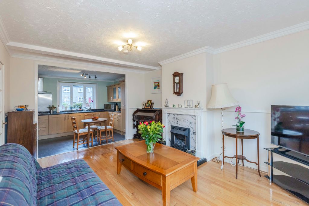 Property photo 3 of 22 Living Room