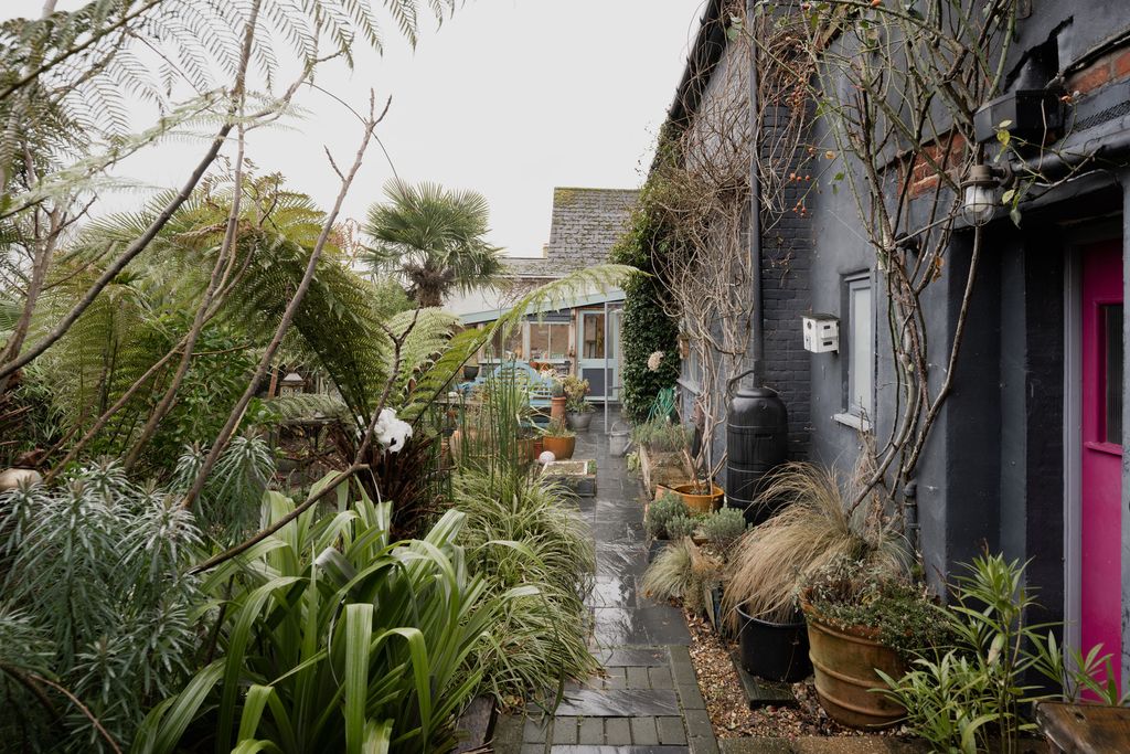 Property photo 2 of 27 327948 - Chapel House, Halesworth-59.Jpg