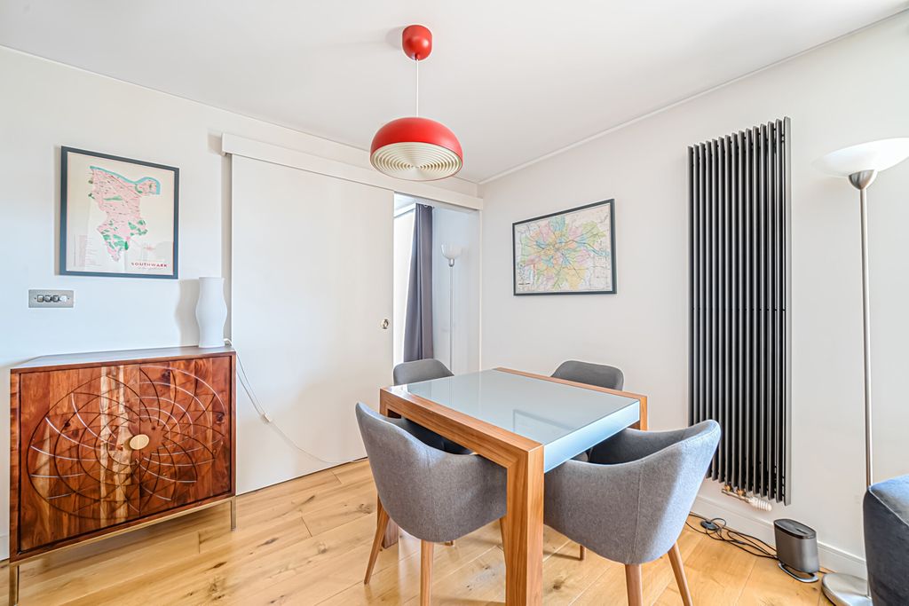 Property photo 2 of 17 1310194-9-684c1A0...