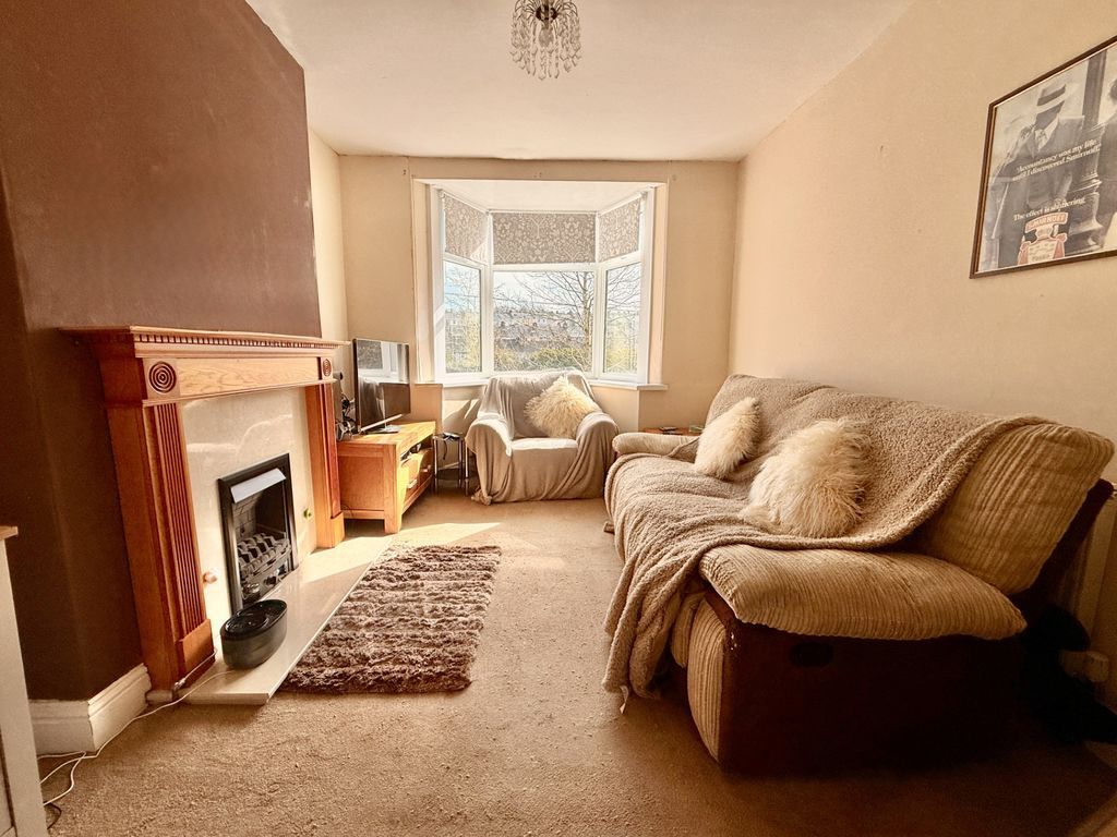 Property photo 3 of 15 Photo 12