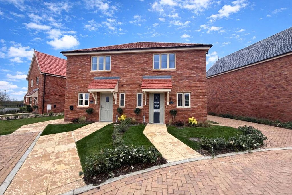 Property photo 1 of 8 The Bosworth