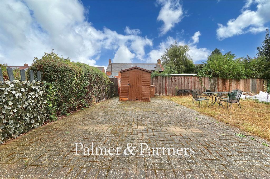 Property photo 3 of 14 Picture No. 05
