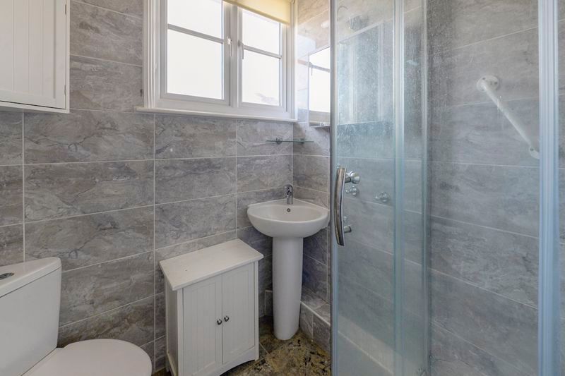 Property photo 3 of 11 Photo 3