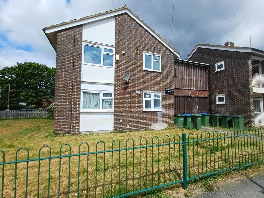 Property photo 1 of 8