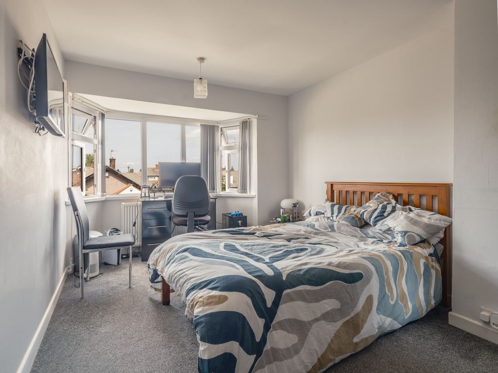Property photo 3 of 7 5291612