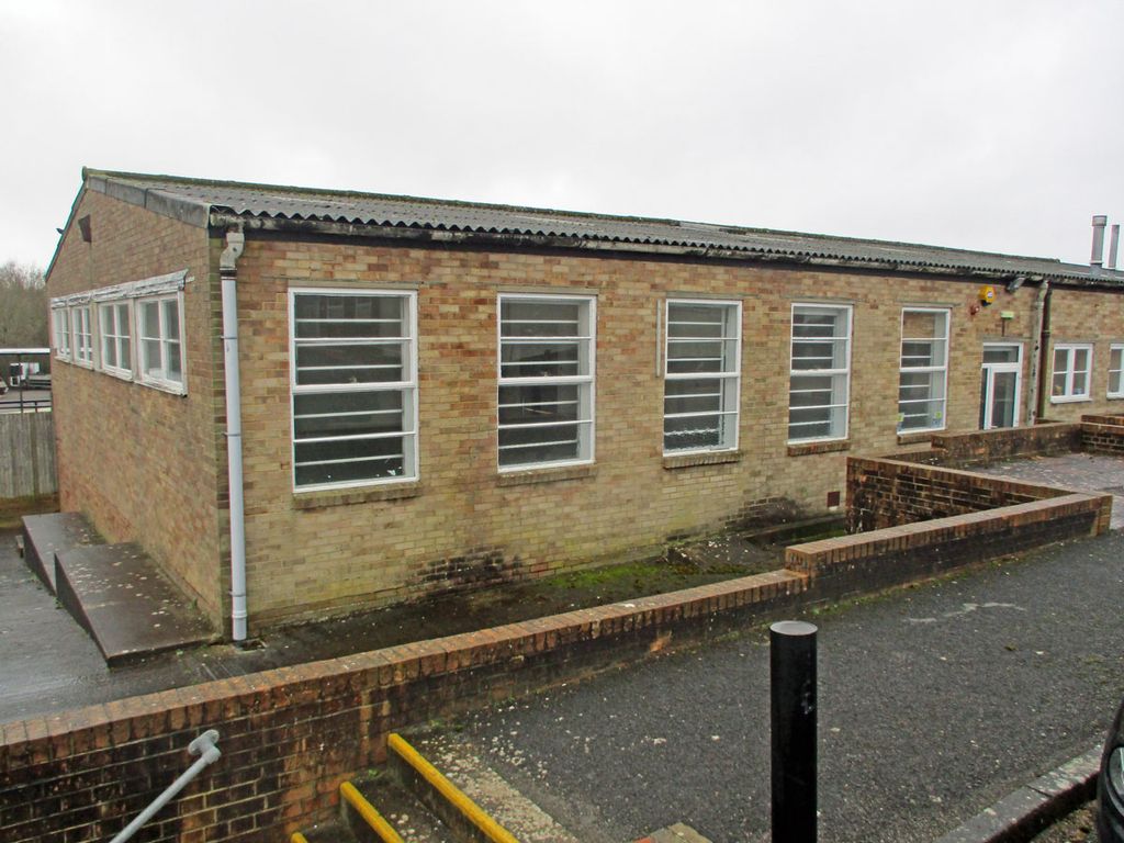 Property photo 1 of 4 Unit 15 Station Road Industrial Estate, Hailsham