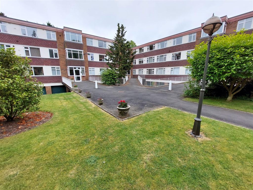 Property photo 1 of 9 Masion Estates -  Front Of Property - Entrance Sho