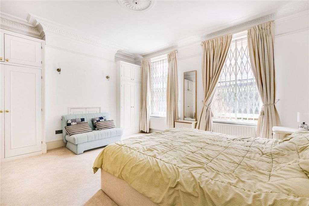 Property photo 3 of 7