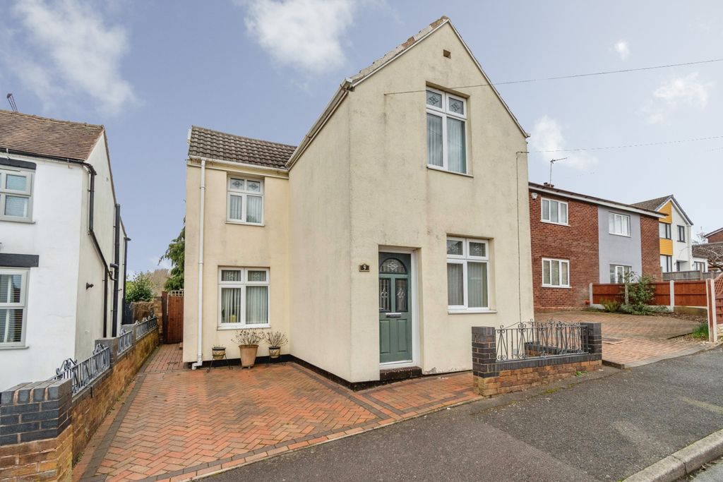 Property photo 1 of 15