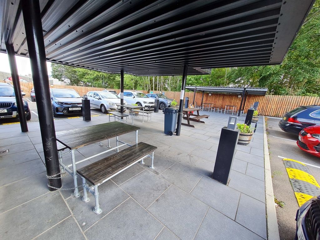 Property photo 3 of 4 Photo 5