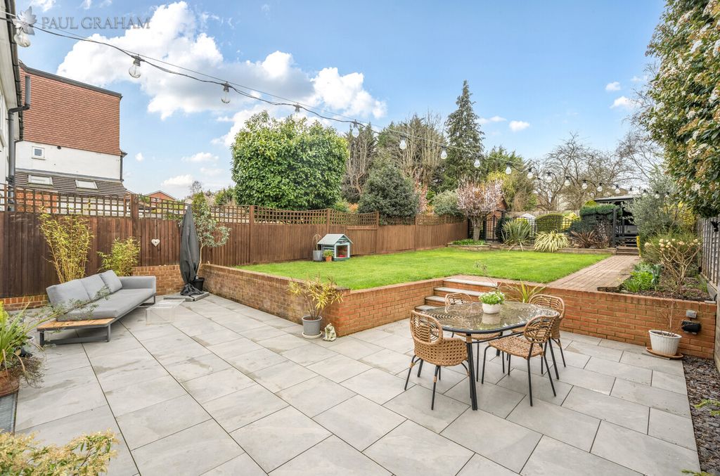 Property photo 3 of 24 66Bc8Ac9-5128-499E-B228-Fe7d65A73ce1