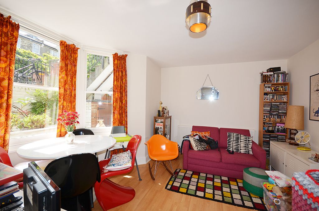 Property photo 1 of 9