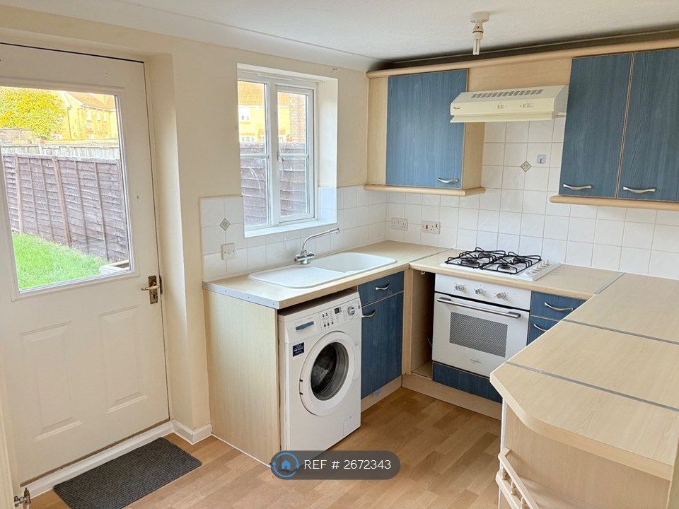 Property photo 3 of 11