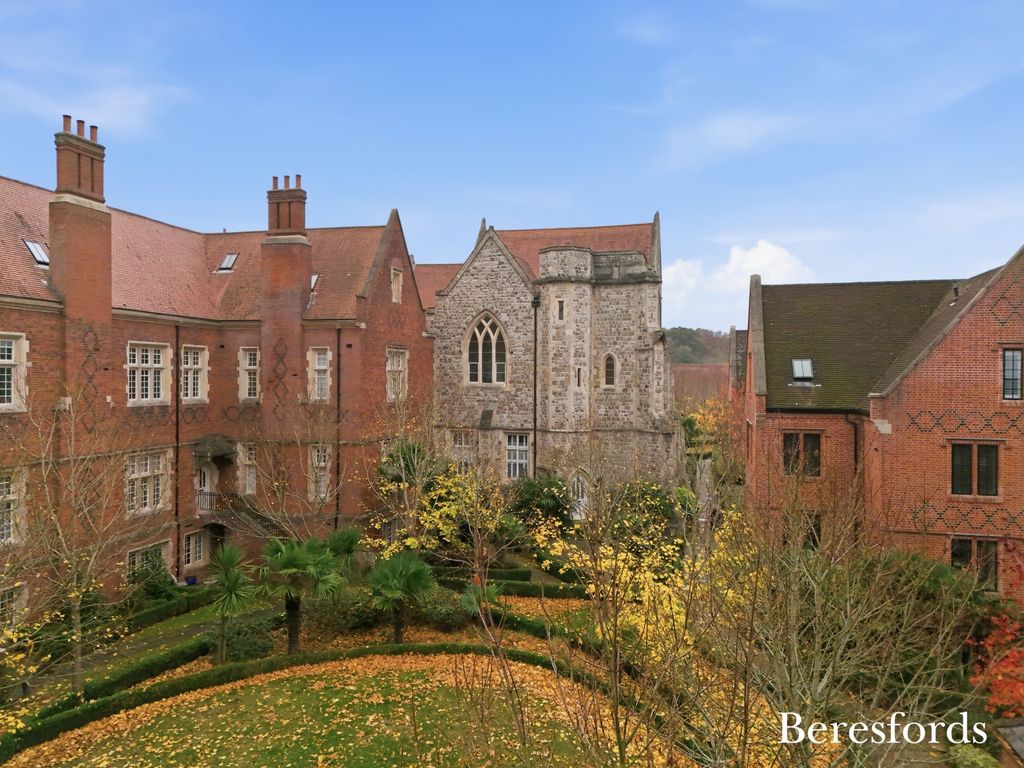 Property photo 1 of 15 Picture No. 02