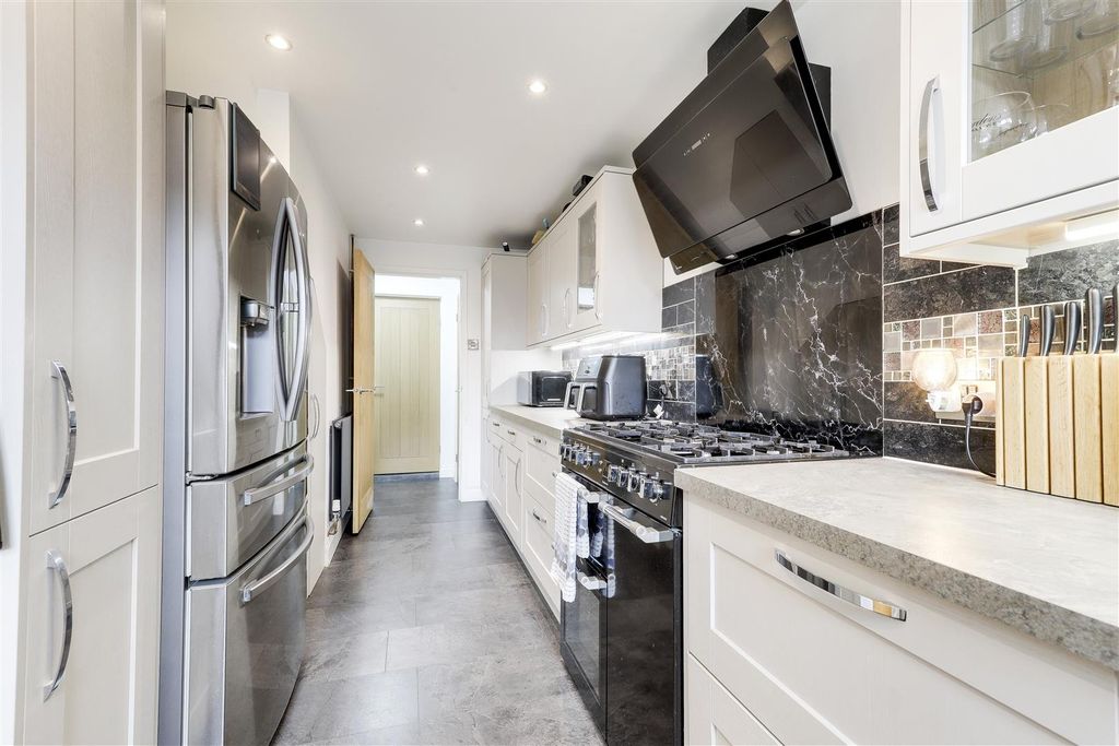 Property photo 3 of 22 529.Jpg