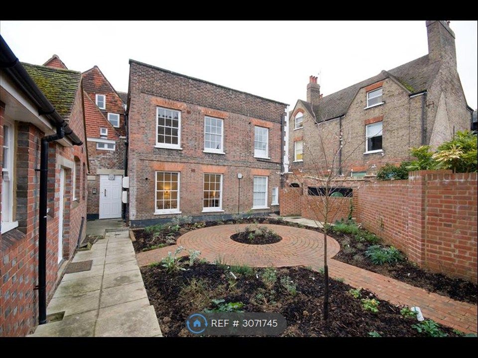 Property photo 2 of 11 View Of Main Communal Garden.