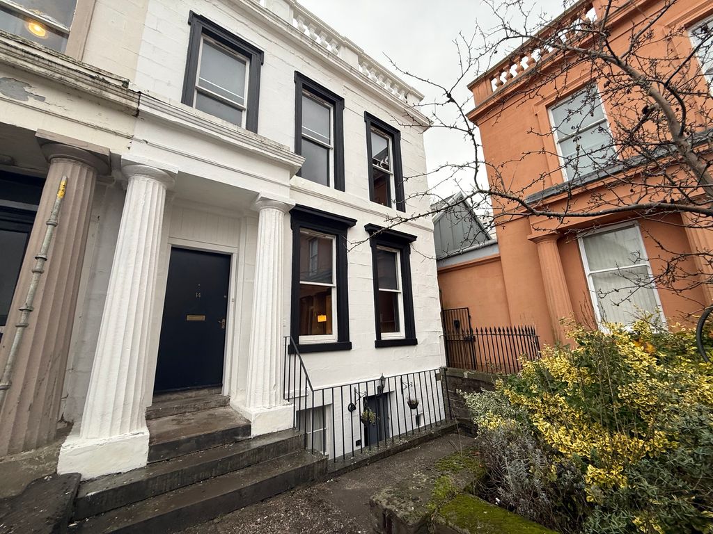 Property photo 1 of 12 1