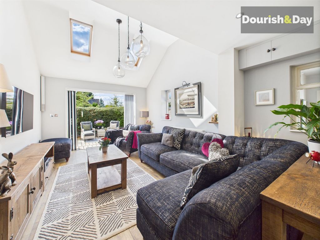 Property photo 2 of 37 Open Plan Kitchen Living Room