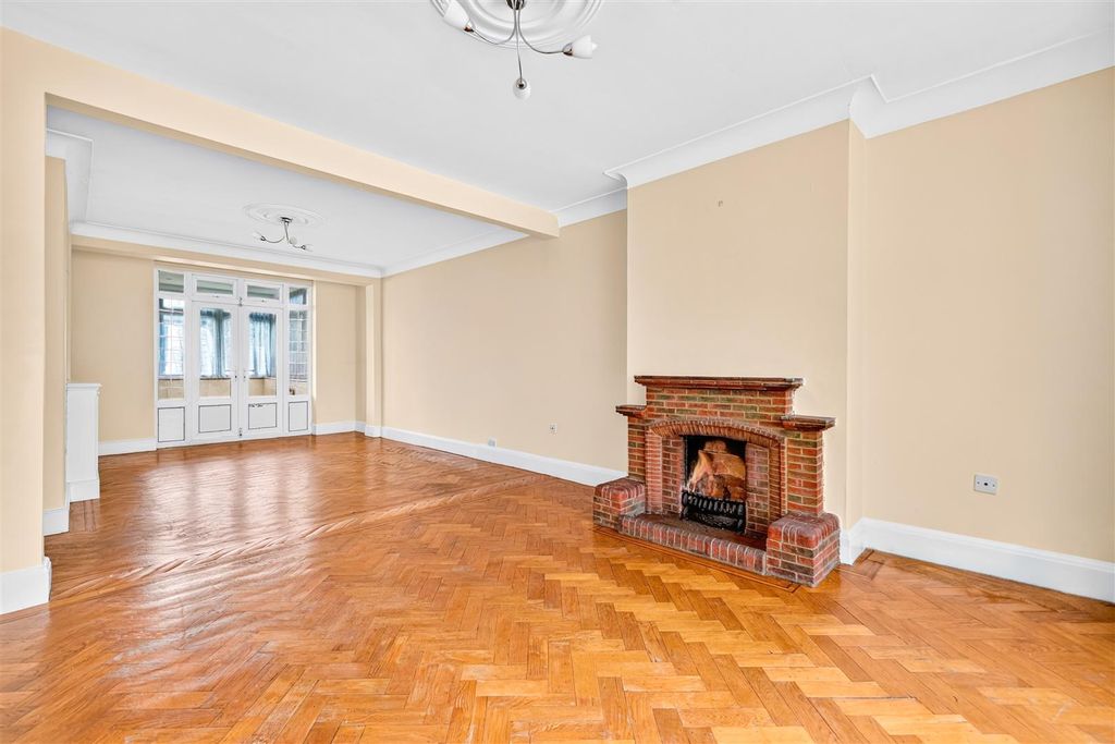 Property photo 2 of 22 14.Jpg
