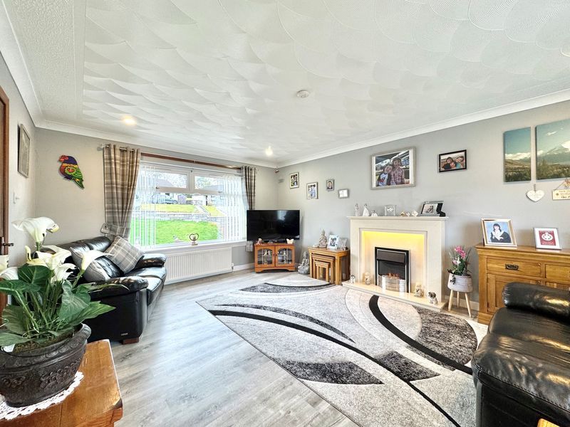 Property photo 3 of 21 Photo 17