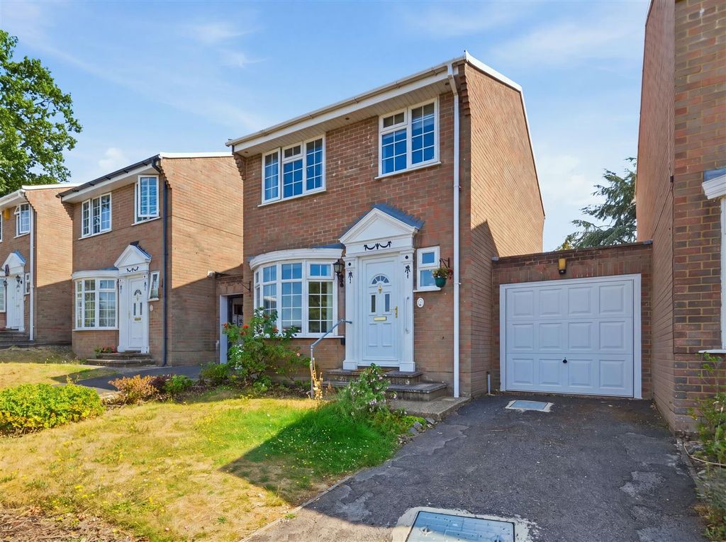 Property photo 1 of 29