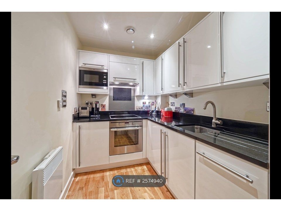 Property photo 1 of 14 Kitchen