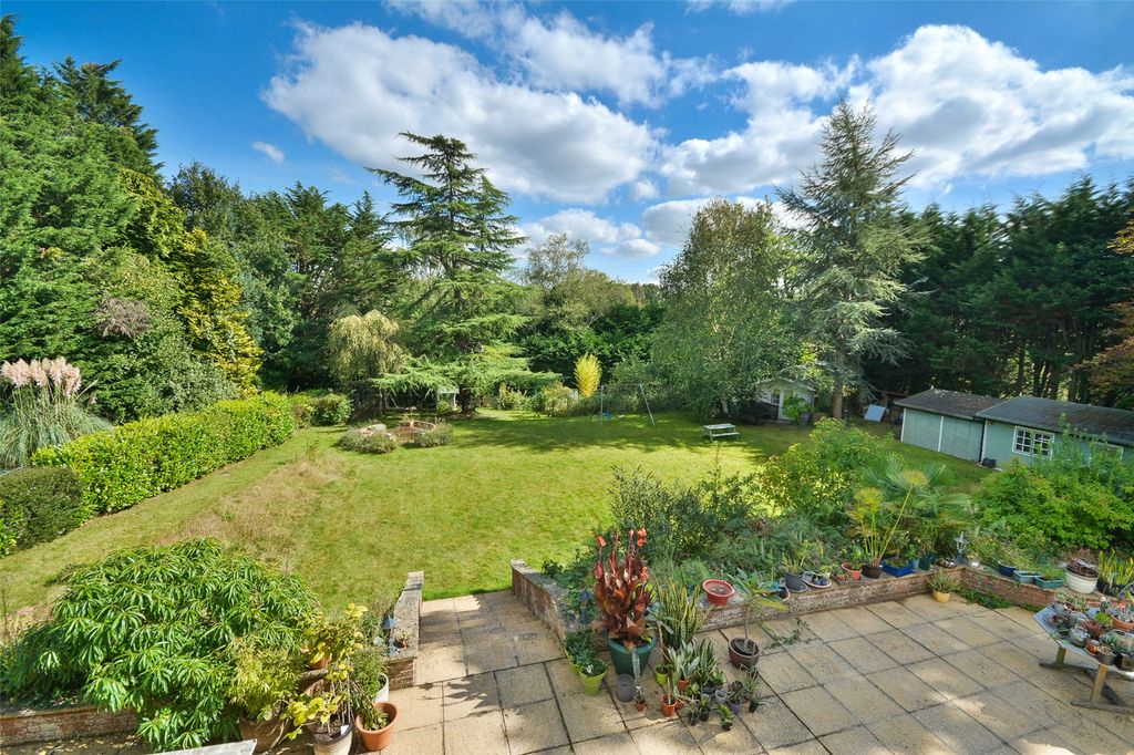 Property photo 3 of 20 Picture No. 04